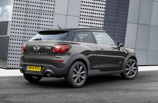 Illustration for article titled Style Smackdown #3: Subcompact CUV